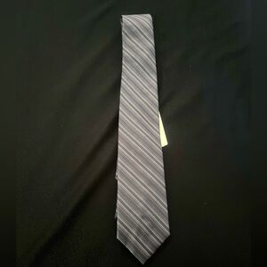 Saks Fifth Avenue Men’s Tie Purple Striped 100% Silk